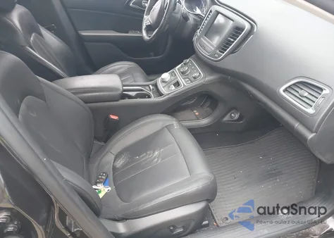 2015 Chrysler 200 C из США, поврежденный, VIN 1C3CCCCG8FN524401